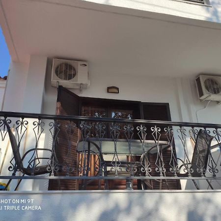 Elsa Apartments Пефкохори Екстериор снимка