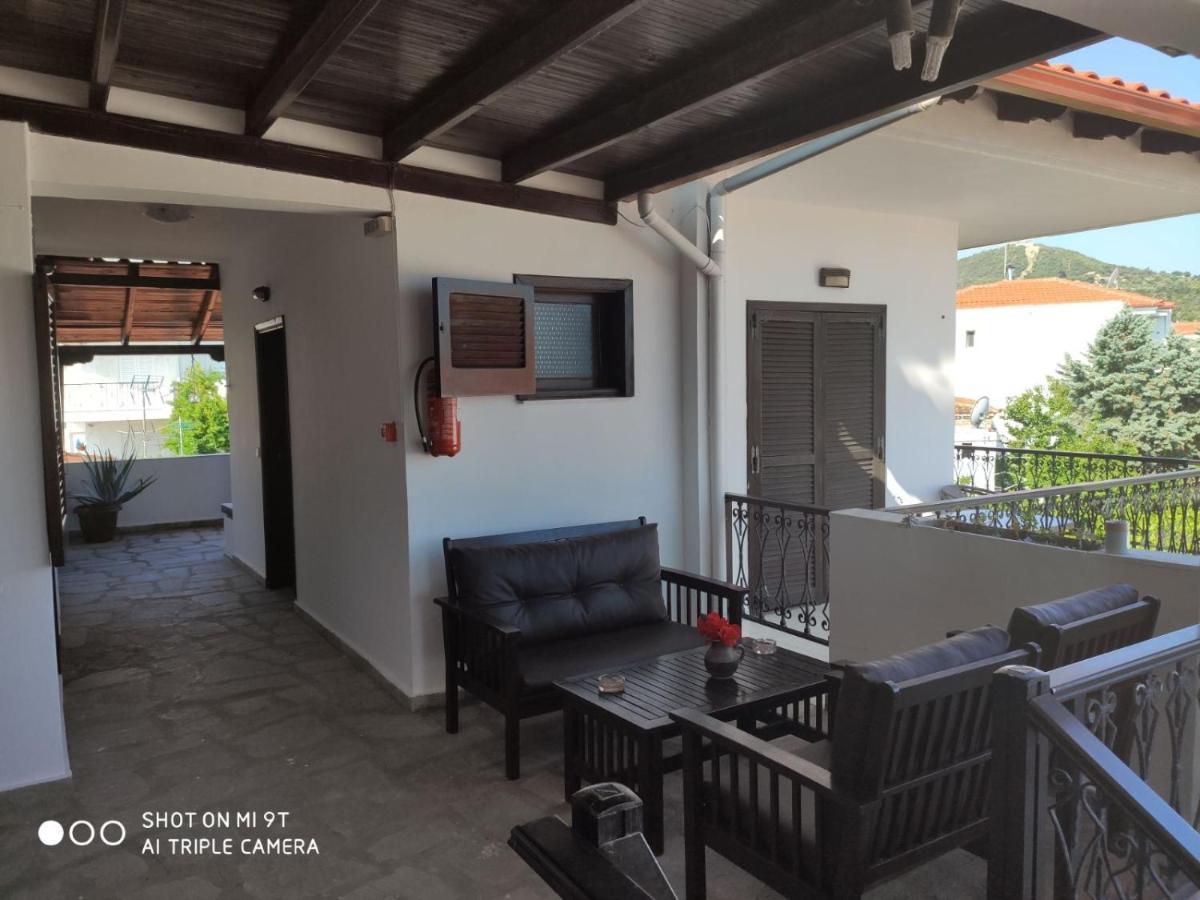 Elsa Apartments Пефкохори Екстериор снимка